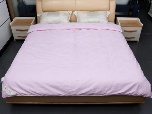 美博盛爾蠶絲被粉色牡丹花